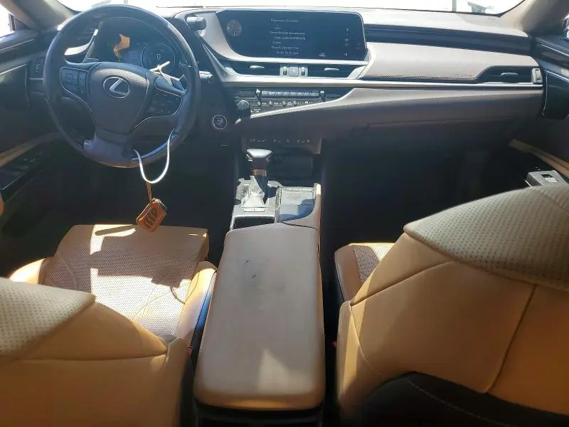 2019 LEXUS ES 300H  