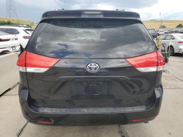 2012 TOYOTA SIENNA LE