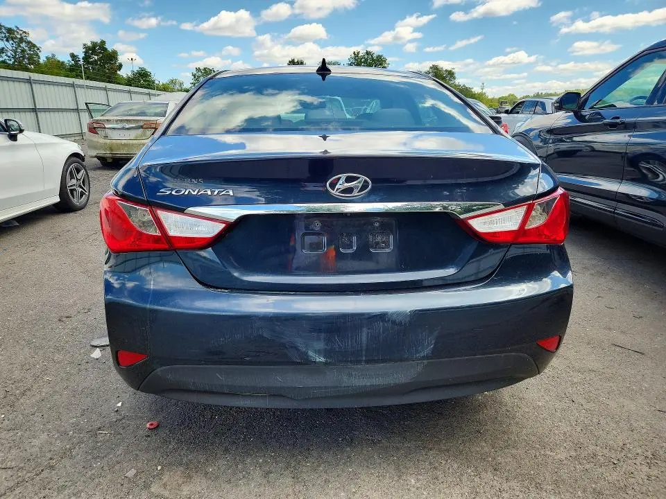 2014 HYUNDAI SONATA GLS  