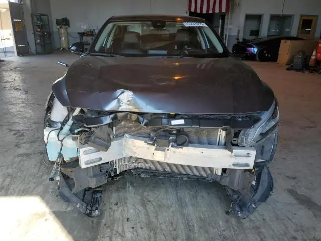 2021 NISSAN ALTIMA SR