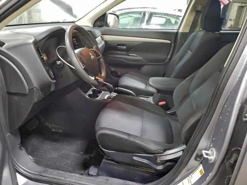 2014 MITSUBISHI OUTLANDER ES  