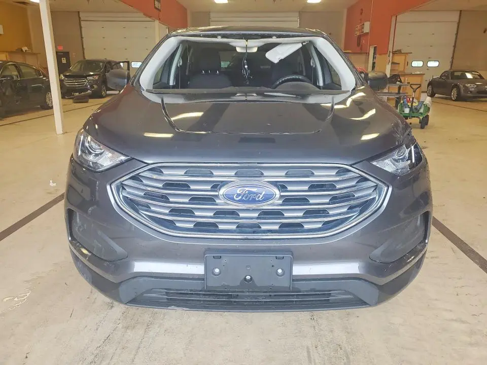 2020 FORD EDGE SE  
