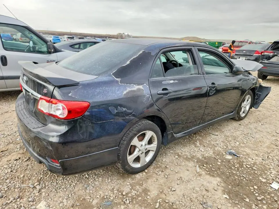 2013 TOYOTA COROLLA S  