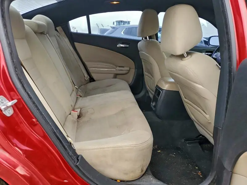 2012 DODGE CHARGER SE  