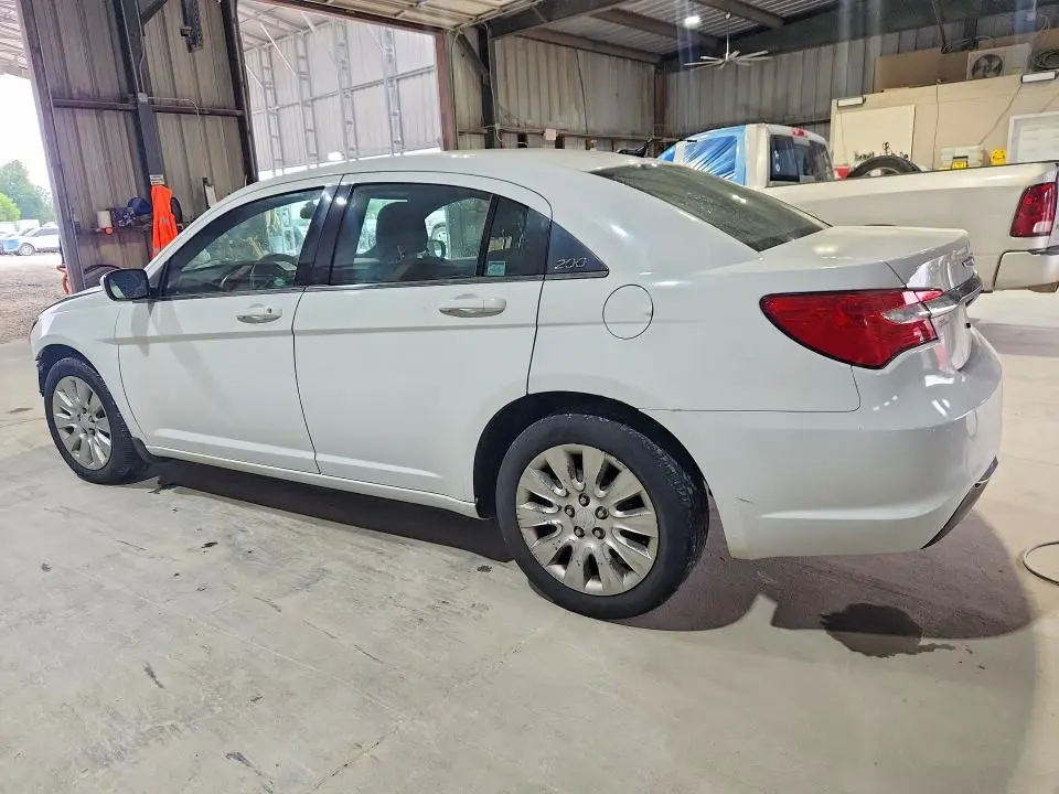 2014 CHRYSLER 200 LX  