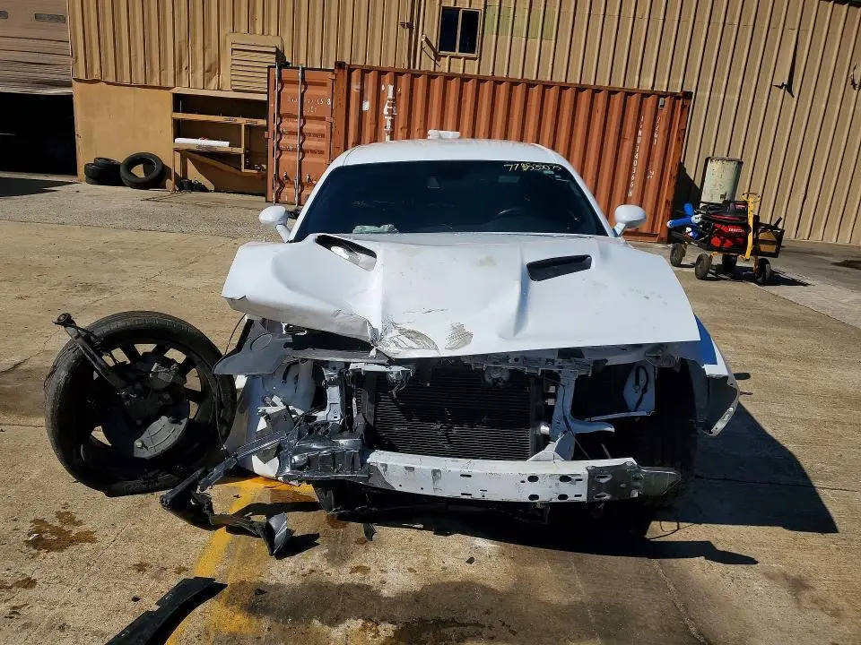 2022 DODGE CHALLENGER SXT  