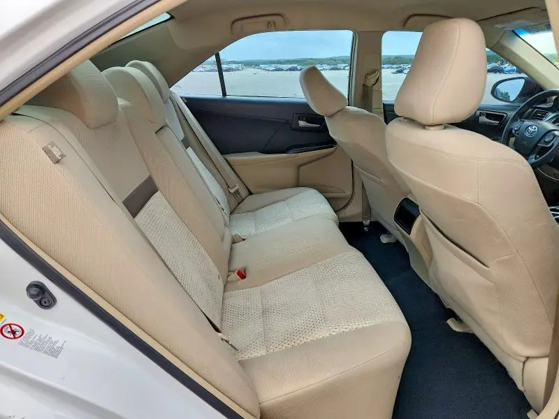2013 TOYOTA CAMRY LE  