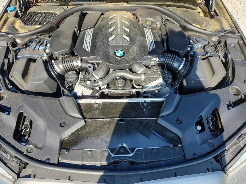 2023 BMW M550XI   