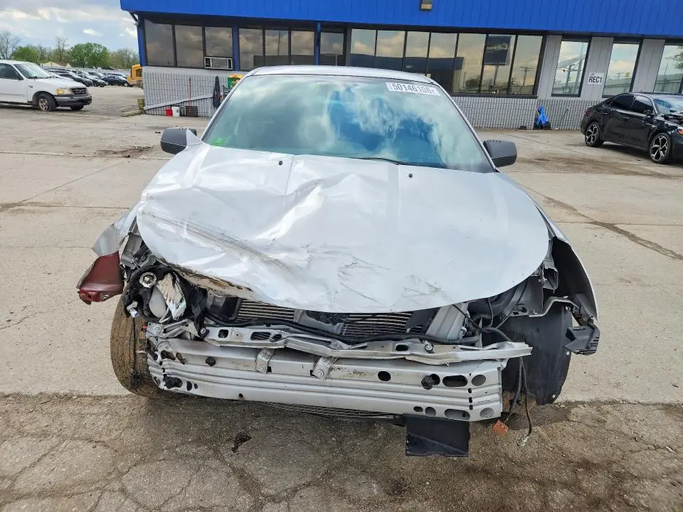 2010 FORD FOCUS SE  