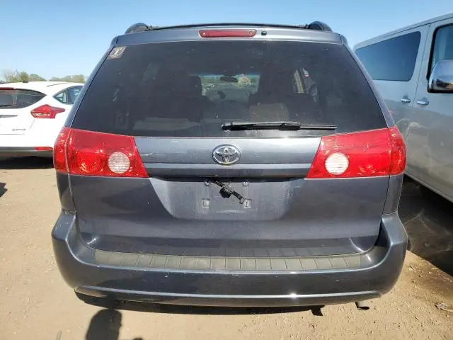 2010 TOYOTA SIENNA CE  
