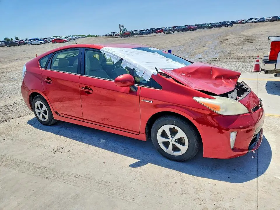 2013 TOYOTA PRIUS TWO  