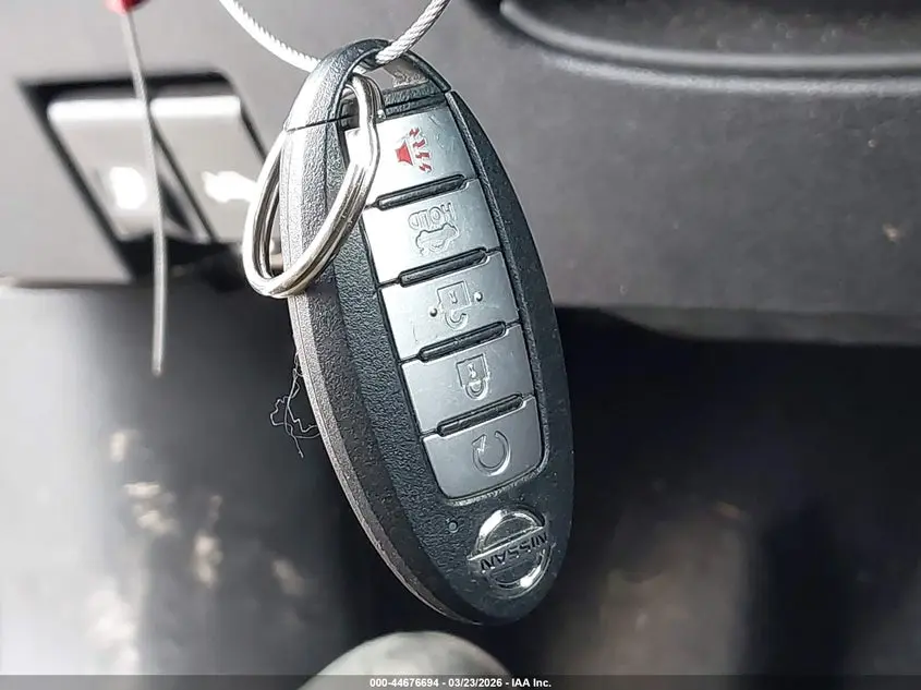 2021 NISSAN VERSA SR XTRONIC CVT