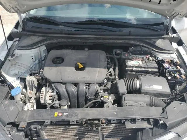 2019 HYUNDAI ELANTRA SE  