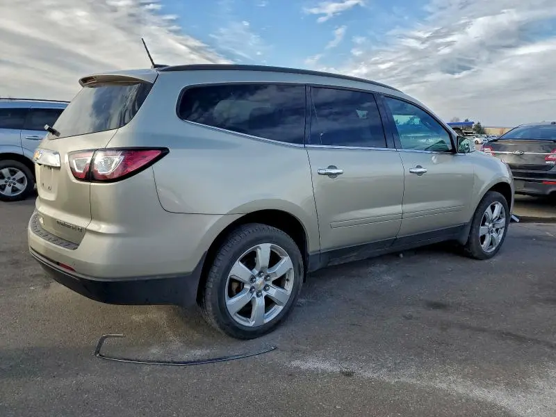 2016 CHEVROLET TRAVERSE LT  