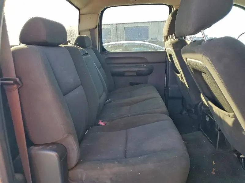 2013 CHEVROLET SILVERADO C1500 LT  