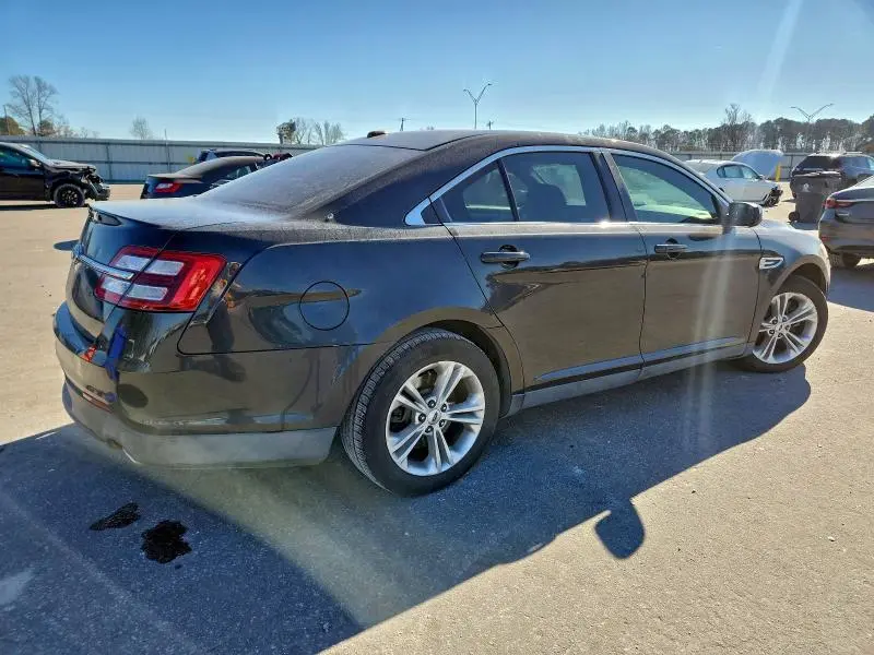 2013 FORD TAURUS SEL  