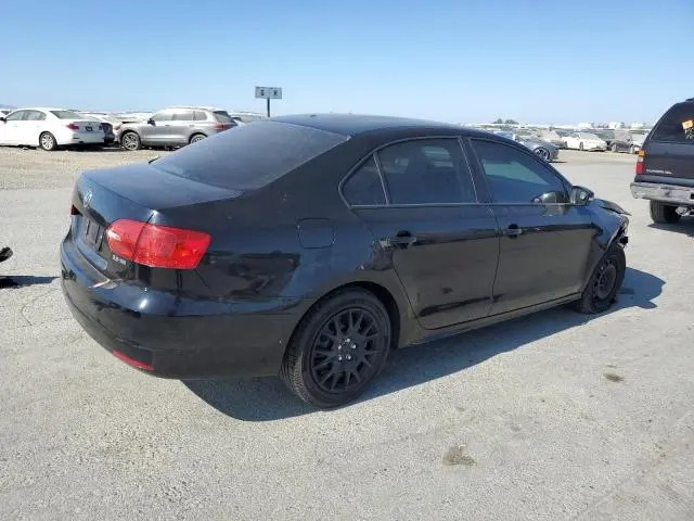2011 VOLKSWAGEN JETTA SE  