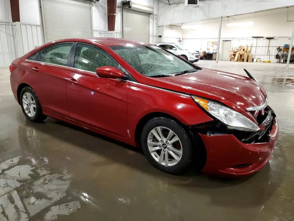 2011 HYUNDAI SONATA GLS  