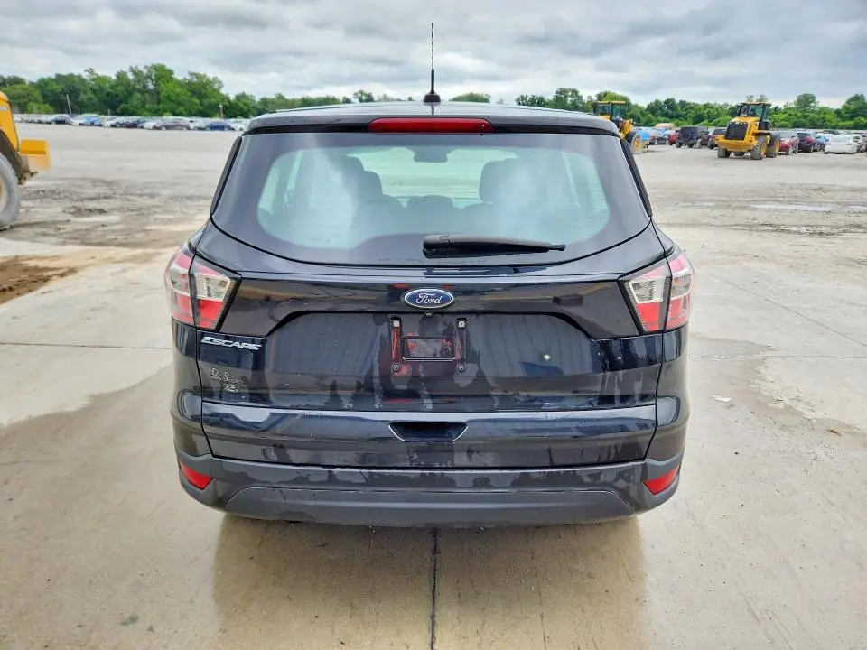 2018 FORD ESCAPE S  
