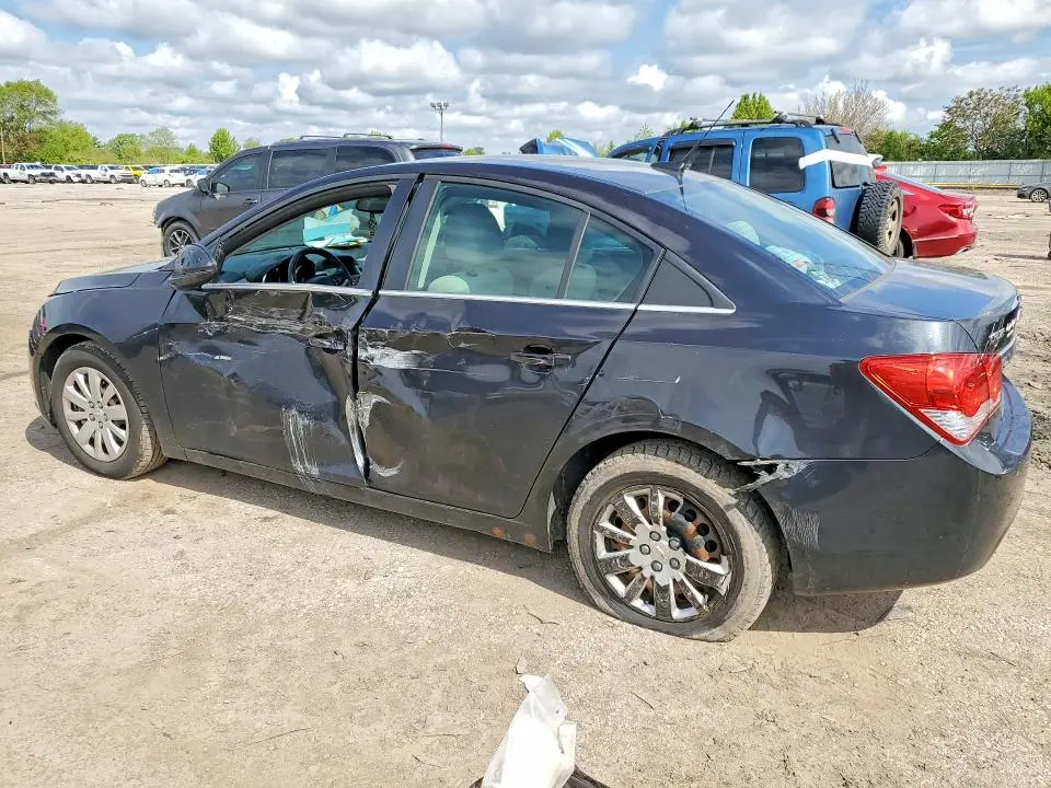 2011 CHEVROLET CRUZE LT  