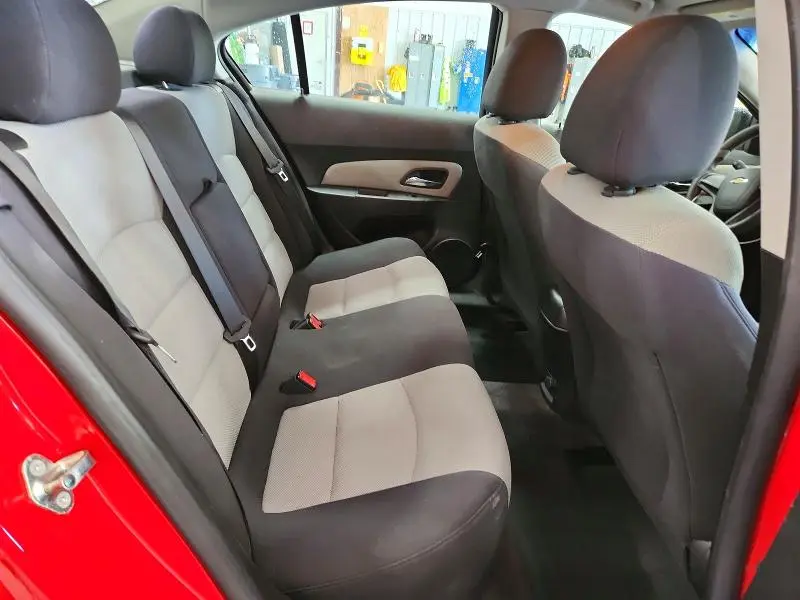 2014 CHEVROLET CRUZE LS  