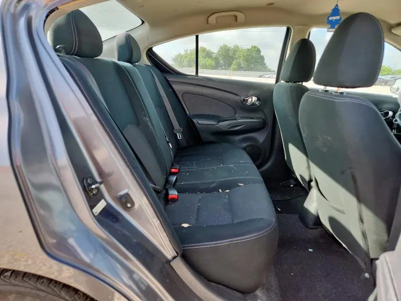 2016 NISSAN VERSA S  