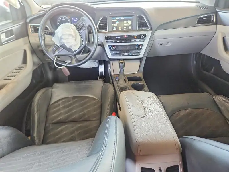 2016 HYUNDAI SONATA SPORT  