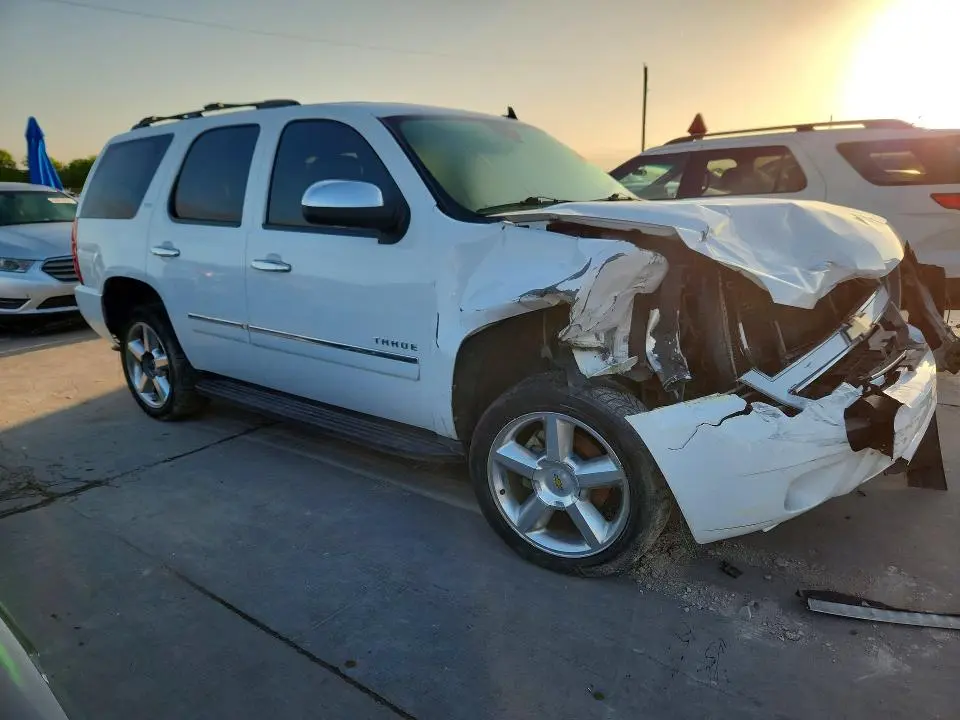 2011 CHEVROLET TAHOE C1500 LTZ  