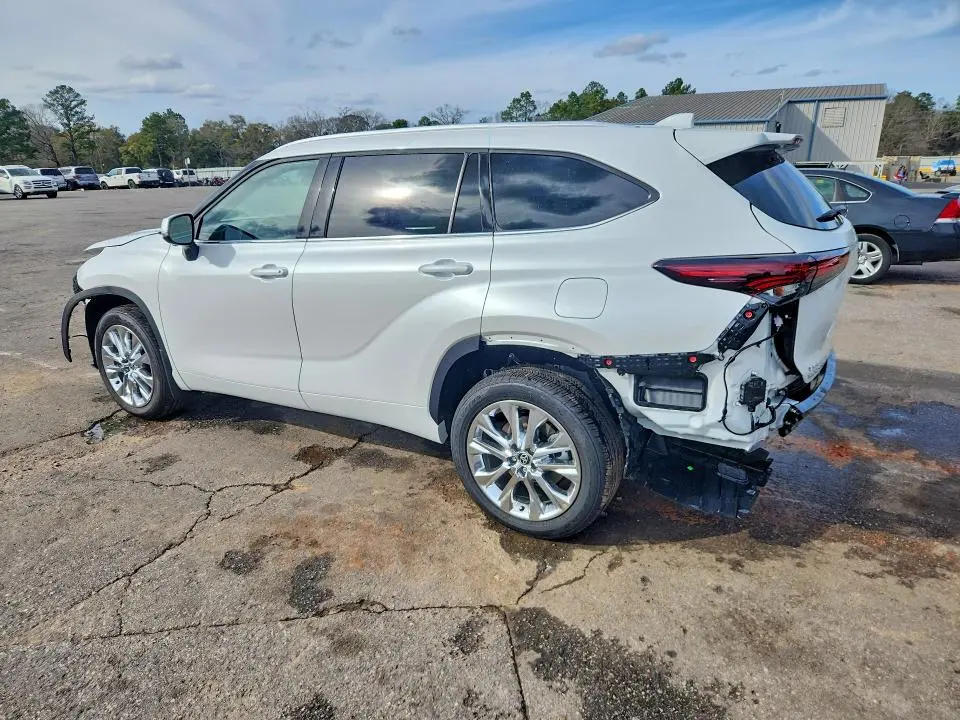 2025 TOYOTA HIGHLANDER LIMITED  