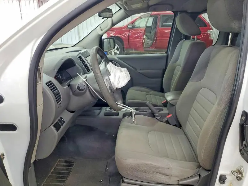 2019 NISSAN FRONTIER S  