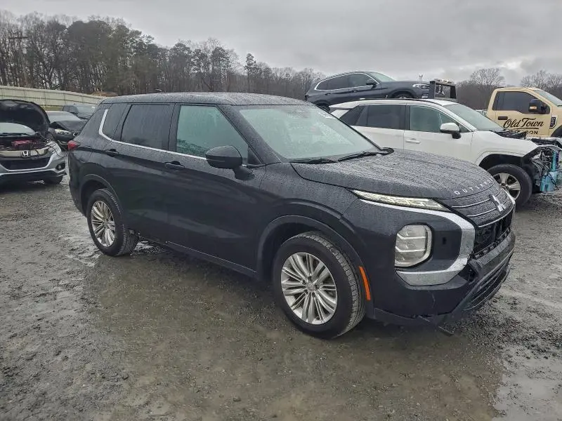 2022 MITSUBISHI OUTLANDER ES  