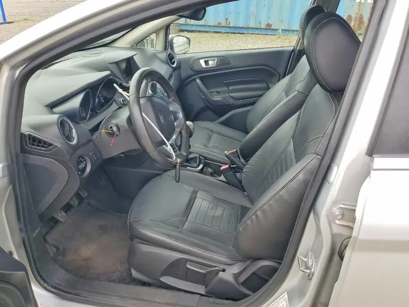 2015 FORD FIESTA TITANIUM  