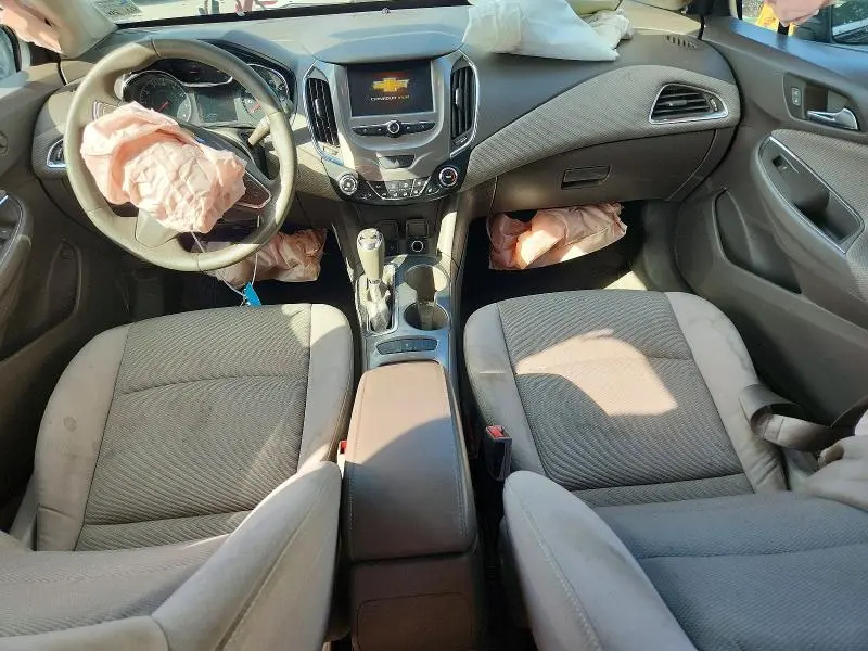 2016 CHEVROLET CRUZE LT  