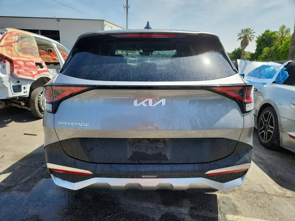 2023 KIA SPORTAGE LX  