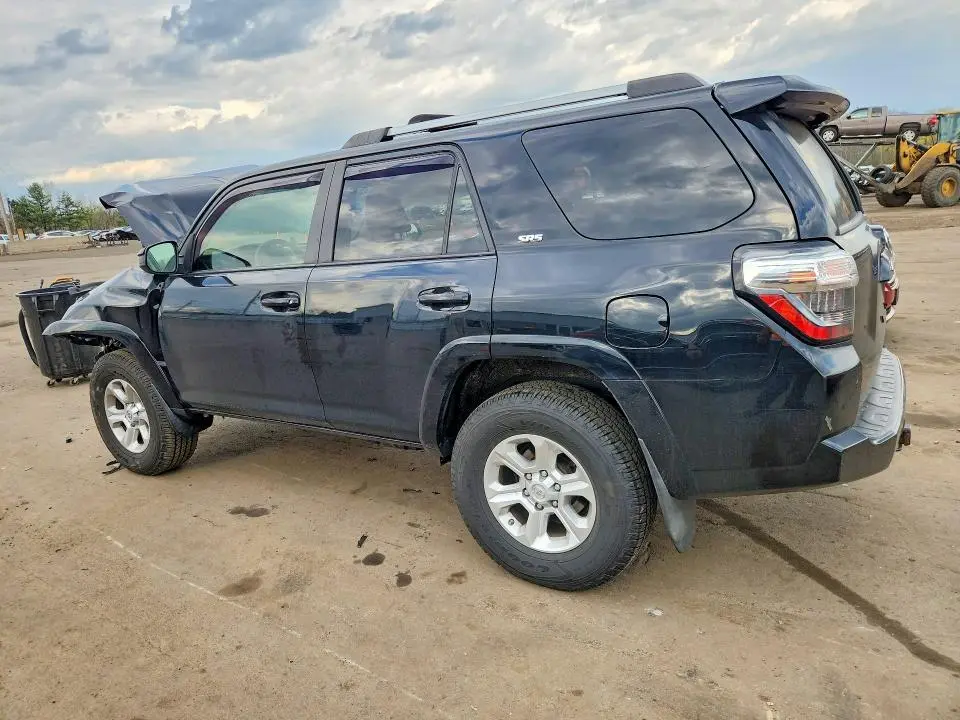2019 TOYOTA 4RUNNER SR5  