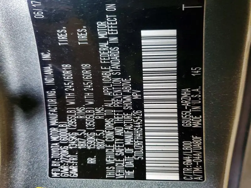 2017 TOYOTA HIGHLANDER SE  