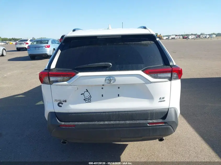 2020 TOYOTA RAV4 LE