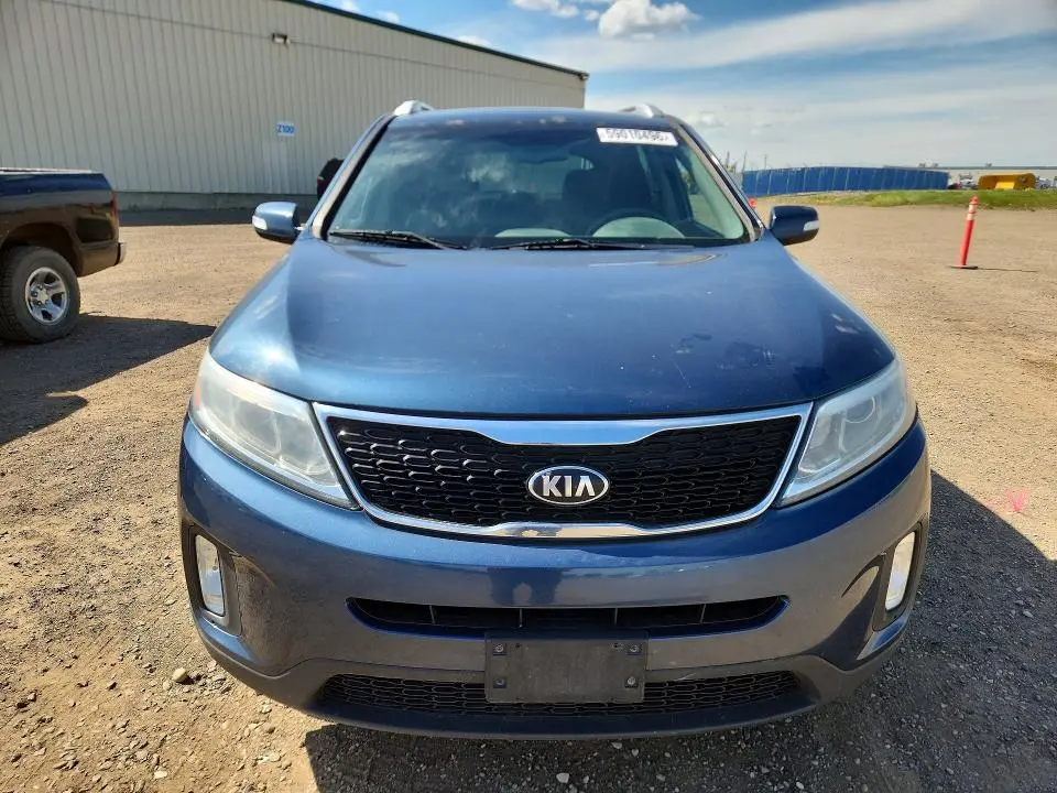 2015 KIA SORENTO LX  