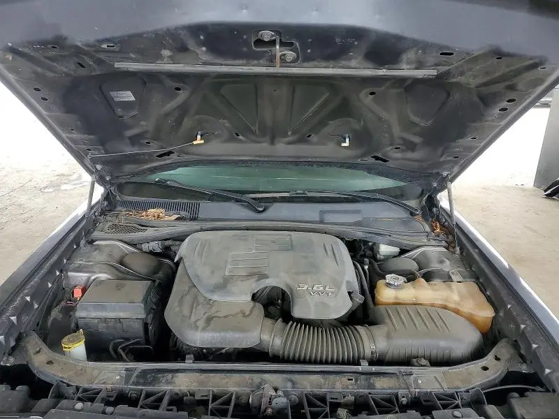 2013 DODGE CHALLENGER SXT  