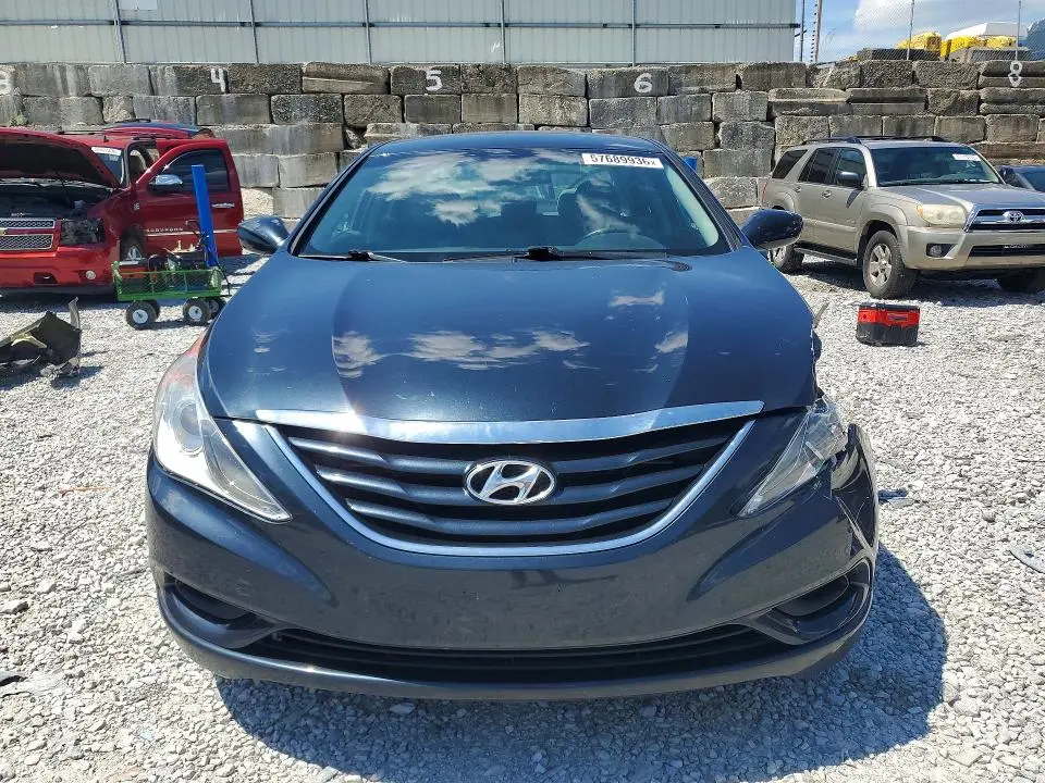 2011 HYUNDAI SONATA GLS  