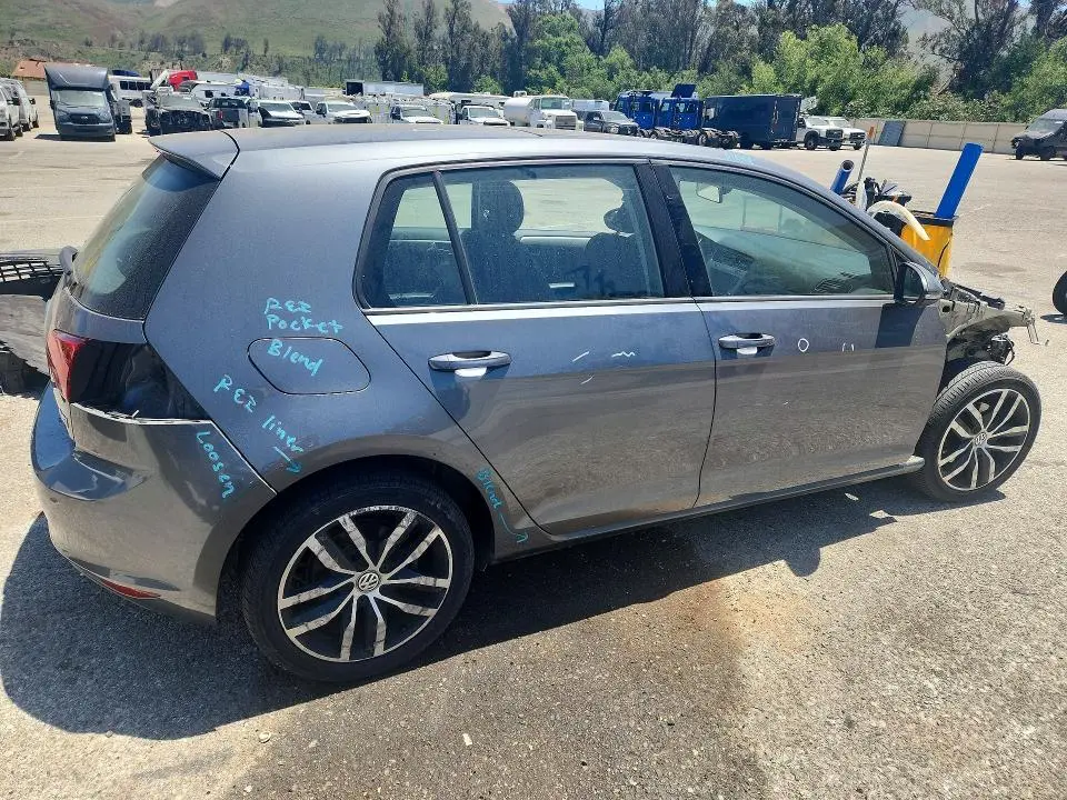 2017 VOLKSWAGEN GOLF S  