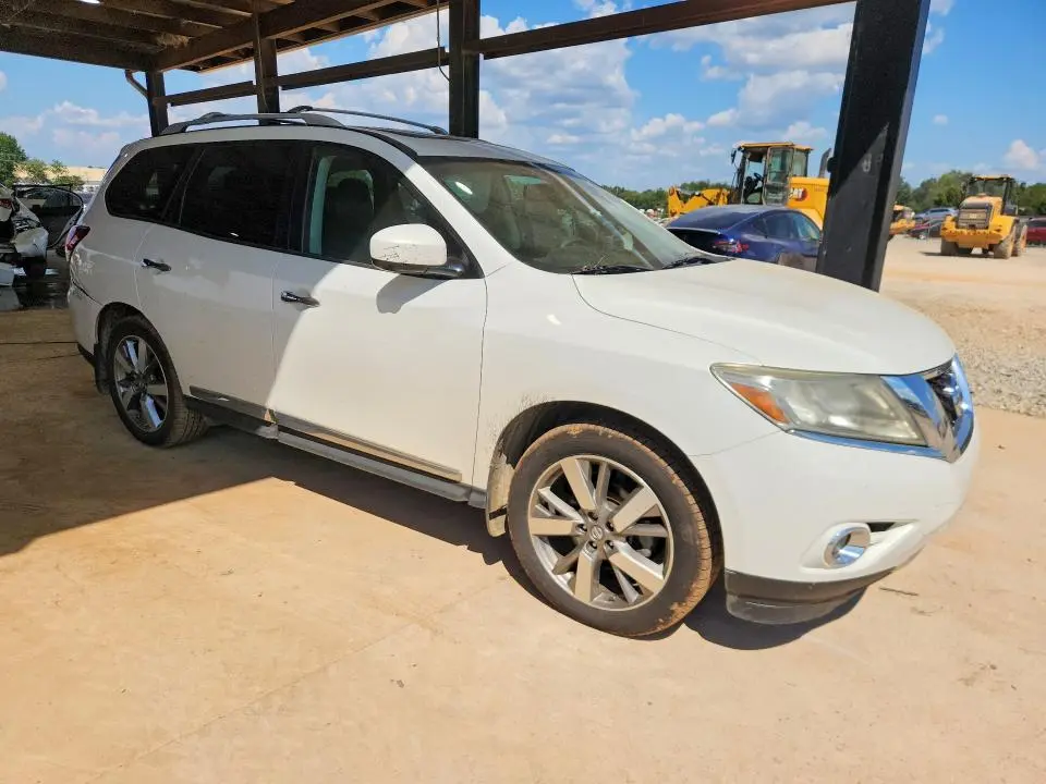2014 NISSAN PATHFINDER S  