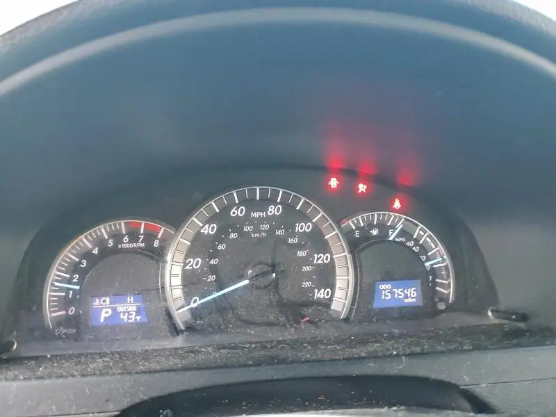 2012 TOYOTA CAMRY BASE  