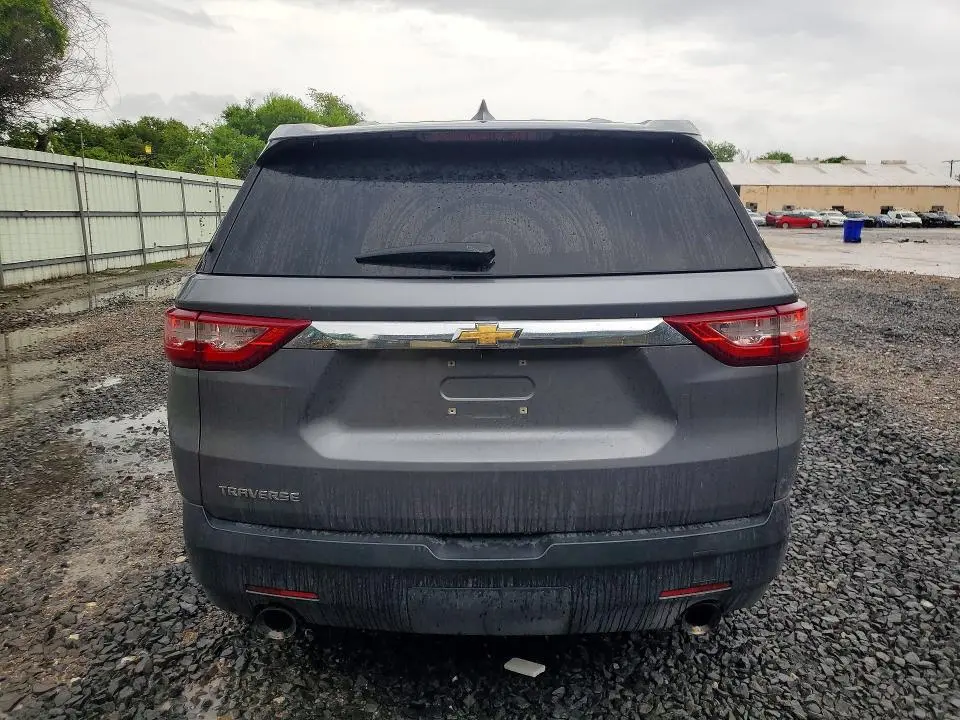 2019 CHEVROLET TRAVERSE LS  