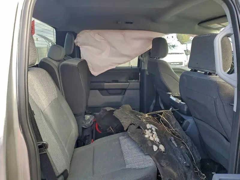 2023 FORD F150 LIGHTNING PRO  