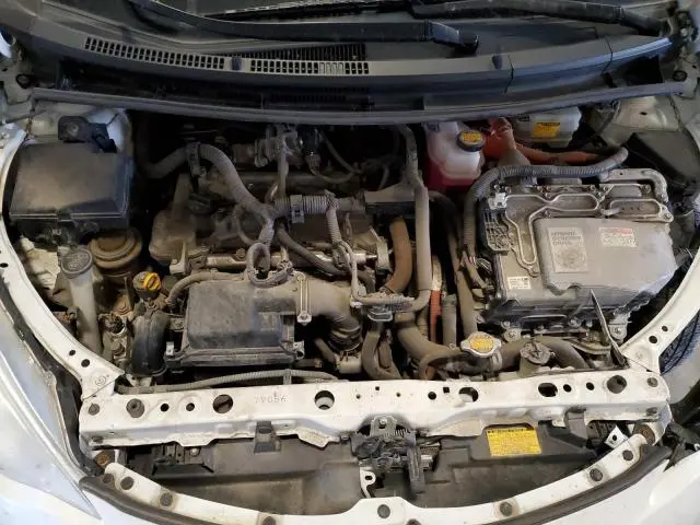 2013 TOYOTA PRIUS C   