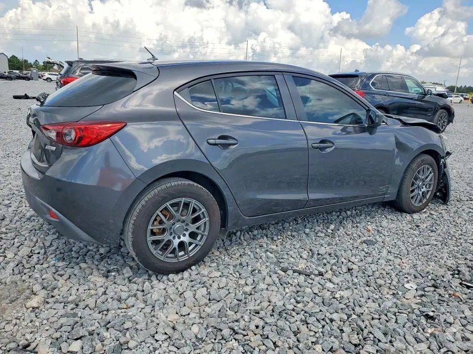2015 MAZDA 3 TOURING  