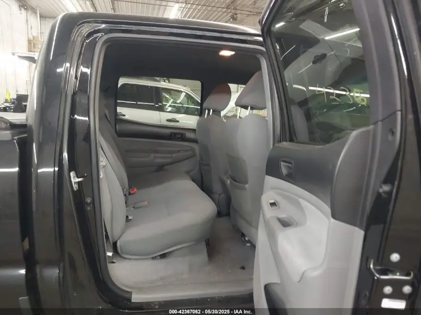 2011 TOYOTA TACOMA BASE V6