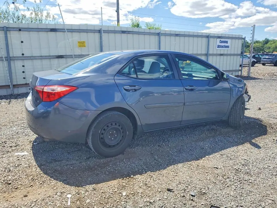2017 TOYOTA COROLLA LE  