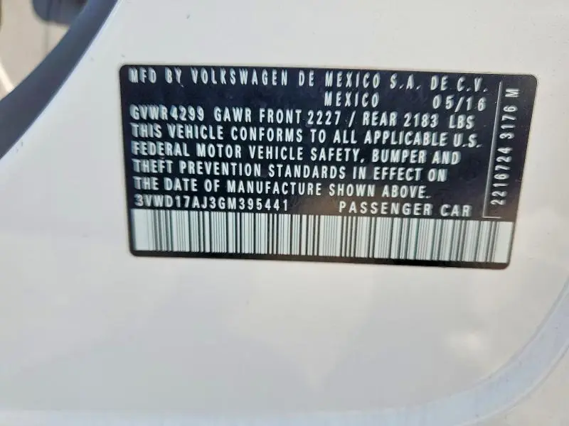 2016 VOLKSWAGEN JETTA SPORT  